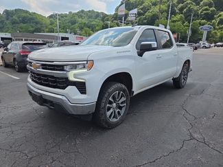 Used 2025 Chevrolet Silverado 1500 LT AWD/4WD video 3