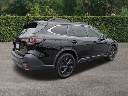 Used 2021 Subaru Outback Onyx Edition XT w/ Popular Package #2 image 4