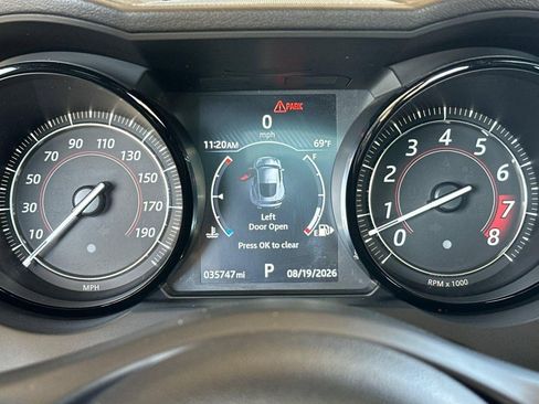 Used 2018 Jaguar F-TYPE Coupe RWD image 22