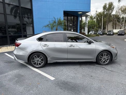 Used 2022 Kia Forte GT-Line image 9