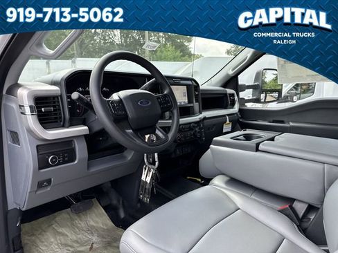 New 2025 Ford F550 4x4 Crew Cab Super Duty image 20