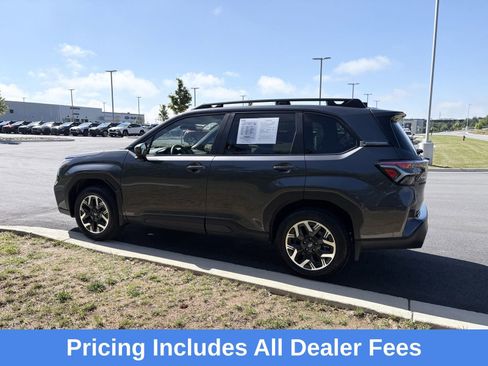 Certified 2025 Subaru Forester Premium w/ Convenience Package #2 AWD/4WD image 5
