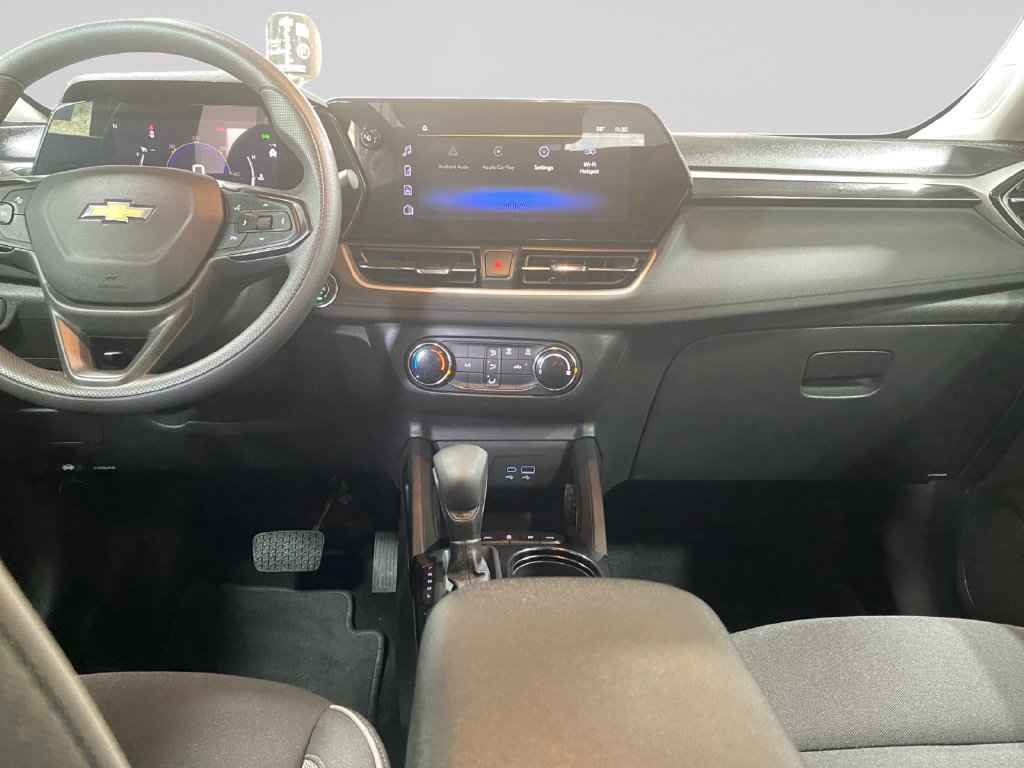 Used 2026 Chevrolet TrailBlazer LS w/ LS Confidence Package AWD/4WD image 16