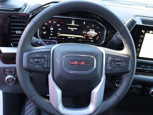 New 2026 GMC Sierra 1500 SLE w/ X31 Off-Road Package AWD/4WD image 13