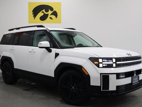 Used 2024 Hyundai Santa Fe Calligraphy image 2