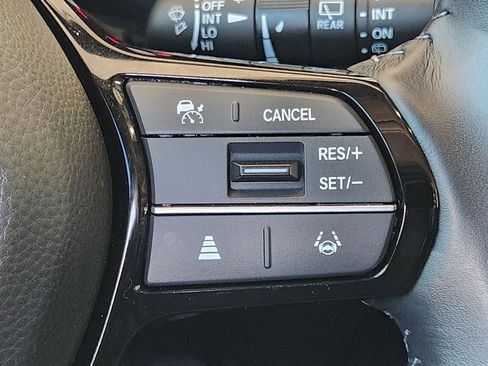 Used 2025 Honda CR-V EX-L image 28