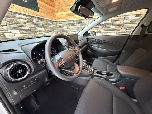 Used 2023 Hyundai Kona SEL image 10