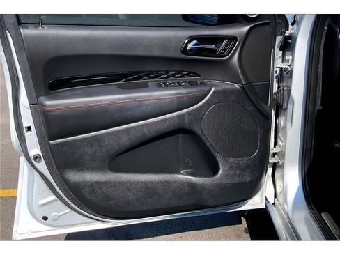 Used 2025 Dodge Durango GT AWD/4WD image 25