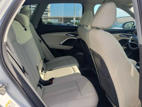 Certified 2025 Audi Q5 Premium Plus w/ Premium Plus AWD/4WD image 20