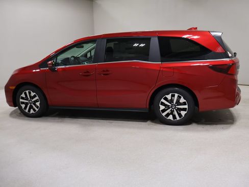 New 2027 Honda Odyssey EX-L image 5