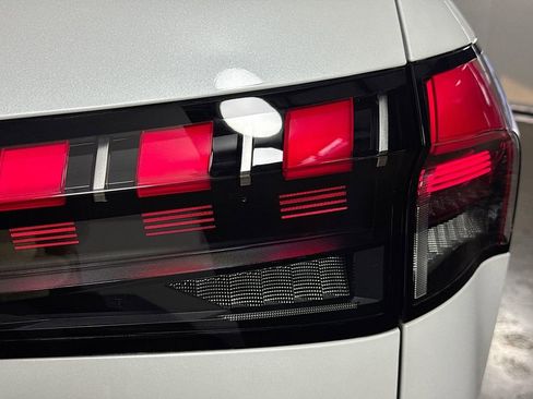 New 2026 INFINITI QX80 Autograph image 33