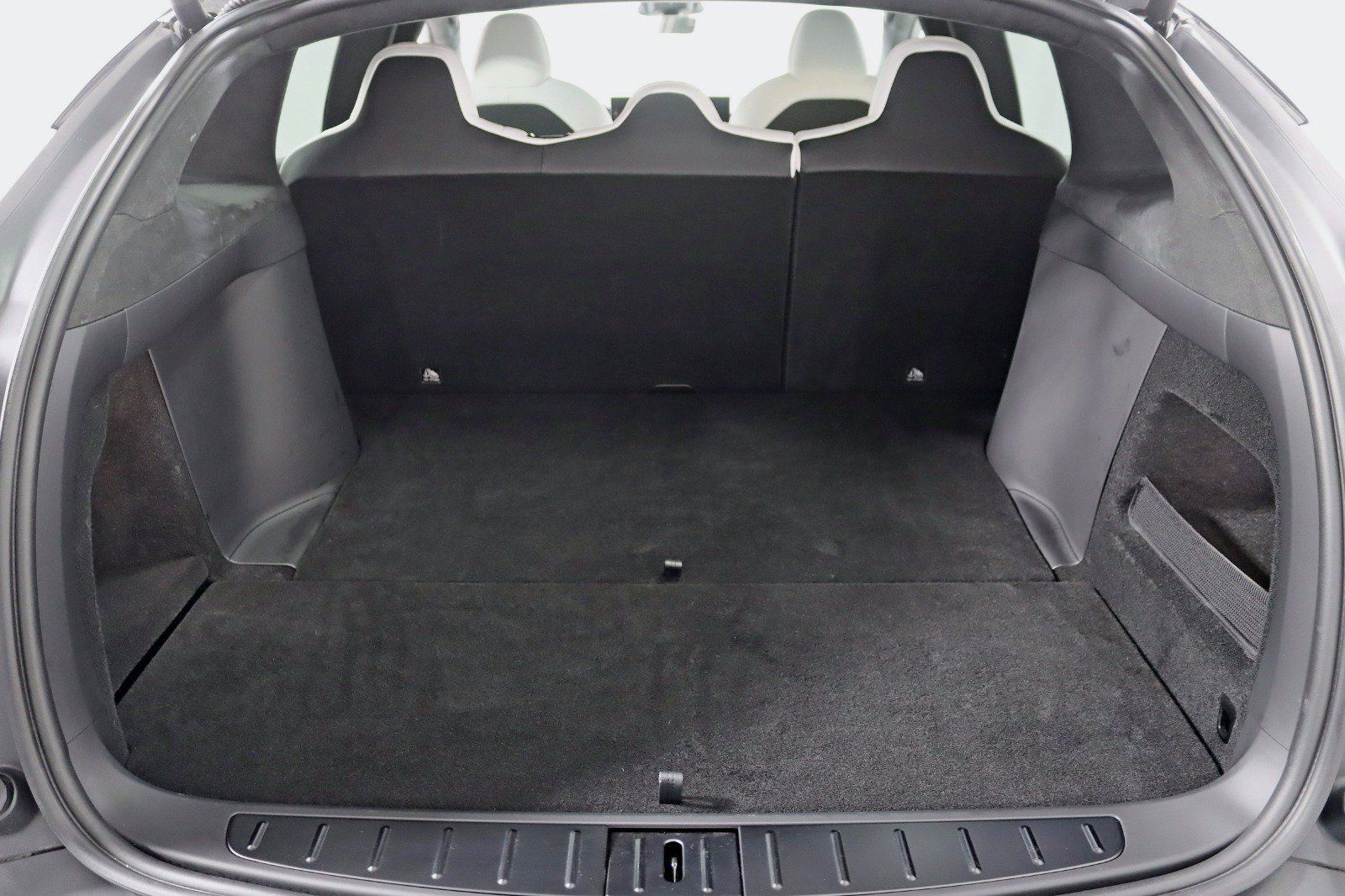 Used 2023 Tesla Model X AWD/4WD image 39