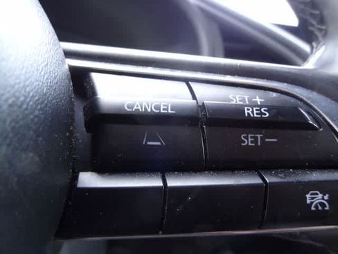 Used 2024 MAZDA MAZDA3 s FWD image 15