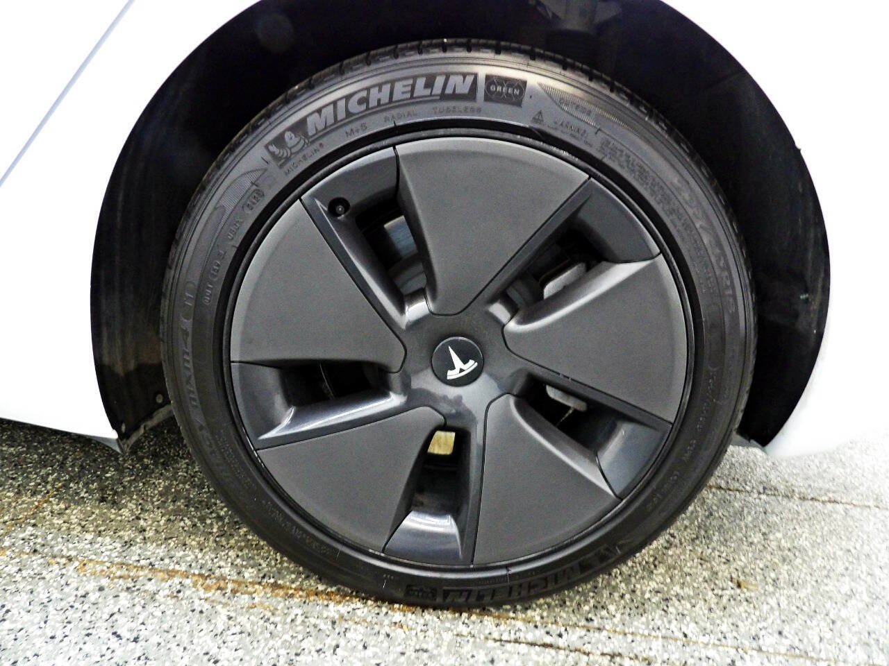 Used 2023 Tesla Model 3 Standard Range RWD image 20