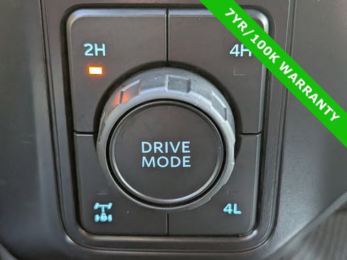 Used 2025 Ford F350 Platinum image 34