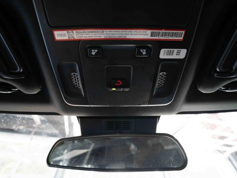 Used 2025 Toyota Camry SE FWD image 18