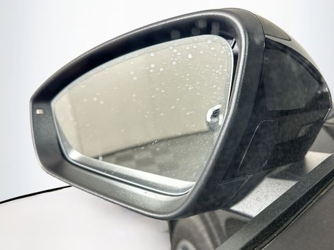 Used 2023 Audi Q4 e-tron Premium Plus image 16