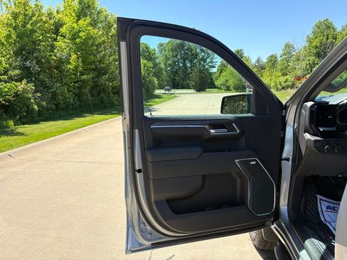 New 2026 Chevrolet Silverado 1500 LT Trail Boss w/ LT Trail Boss Premium Package AWD/4WD image 13