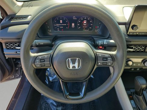 Used 2023 Honda Accord EX image 22