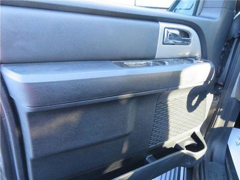 Used 2015 Ford Expedition Limited w/ Equipment Group 301A image 14