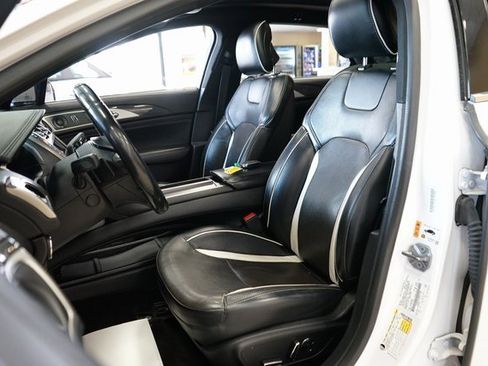 Used 2017 Lincoln MKZ Reserve w/ Drivers Package image 2