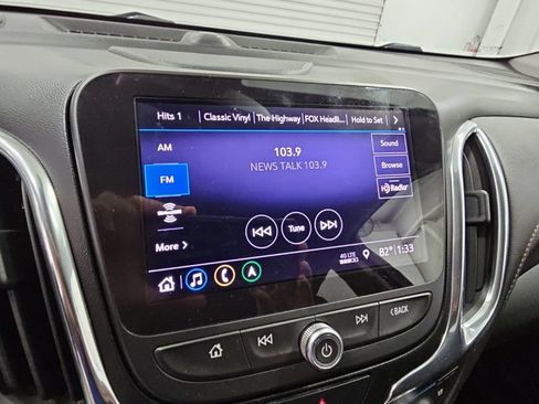 Used 2019 Chevrolet Equinox Premier AWD/4WD image 16