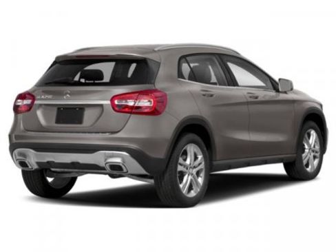 Used 2020 Mercedes-Benz GLA 250 image 2