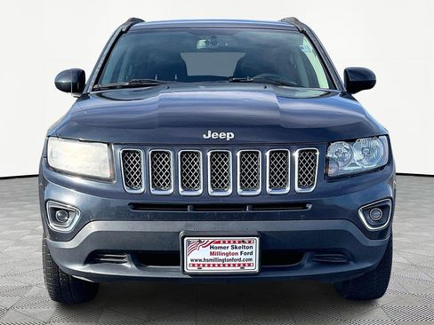 Used 2015 Jeep Compass High Altitude image 3
