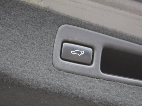 Used 2015 Lexus RX 450h AWD image 33