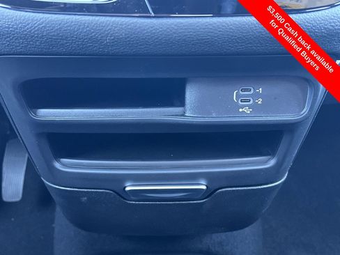 New 2026 Chrysler Pacifica Select w/ S Appearance Package image 6