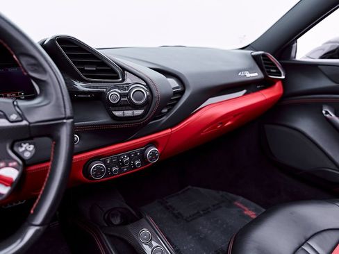 Used 2018 Ferrari 488 Spider RWD image 80