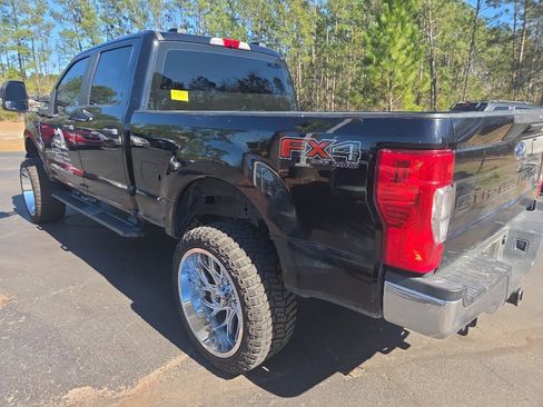 Used 2020 Ford F250 XL w/ STX Appearance Package image 4