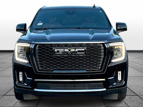 Used 2023 GMC Yukon Denali Ultimate image 2