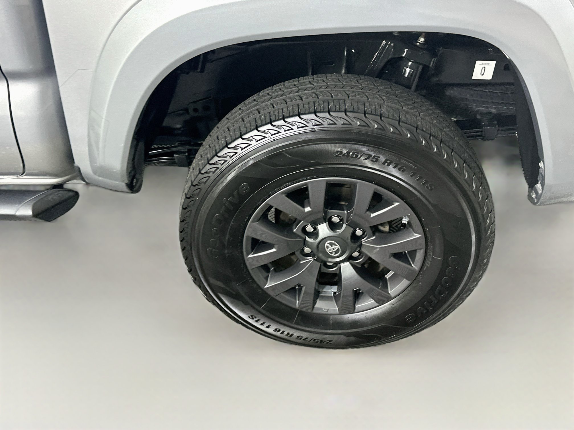 Used 2021 Toyota Tacoma SR5 RWD image 11