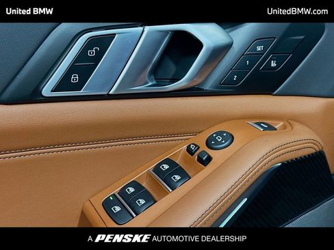 Used 2026 BMW X5 M60i image 3