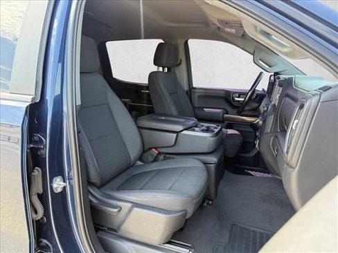 Used 2019 Chevrolet Silverado 1500 LT w/ All-Star Edition AWD/4WD image 9