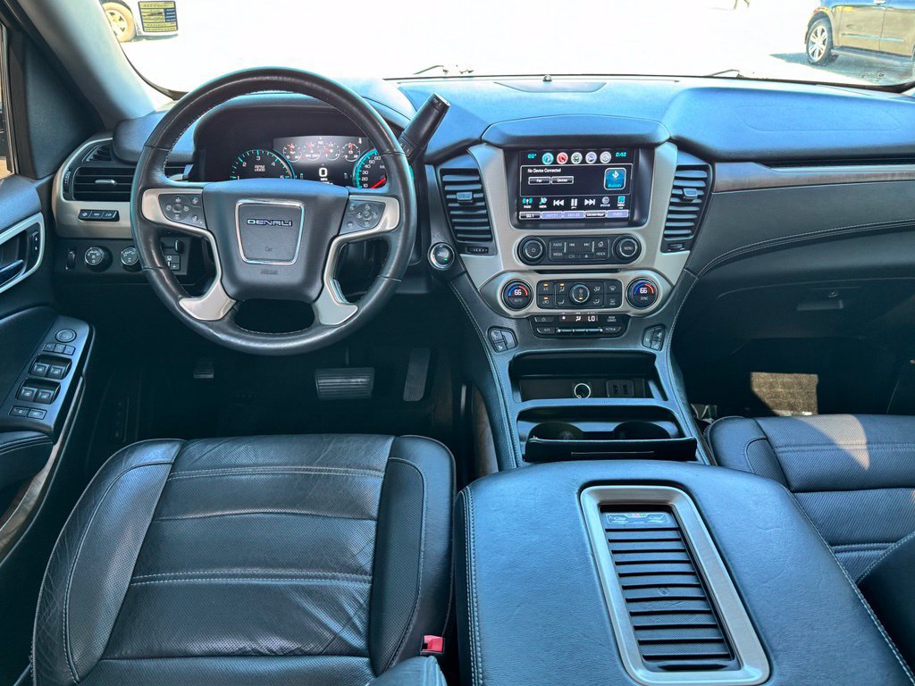 Used 2018 GMC Yukon XL Denali w/ Open Road Package AWD/4WD image 10