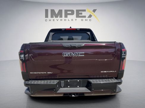 Used 2025 GMC Sierra EV Denali AWD/4WD image 3