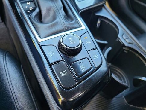 Used 2025 Kia Sportage X-Line w/ Premium Package image 26