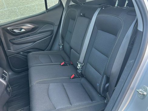 Used 2022 GMC Terrain SLE w/ Driver Convenience Package FWD image 30