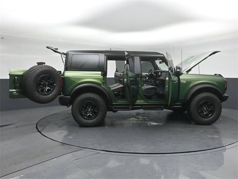 Certified 2024 Ford Bronco Wildtrak image 60