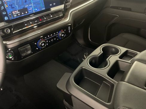 Used 2026 Chevrolet Silverado 1500 RST w/ RST Select Package image 18