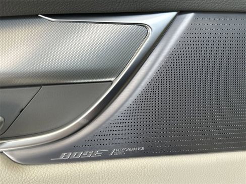 New 2025 Cadillac XT5 Premium Luxury w/ Technology Package image 30