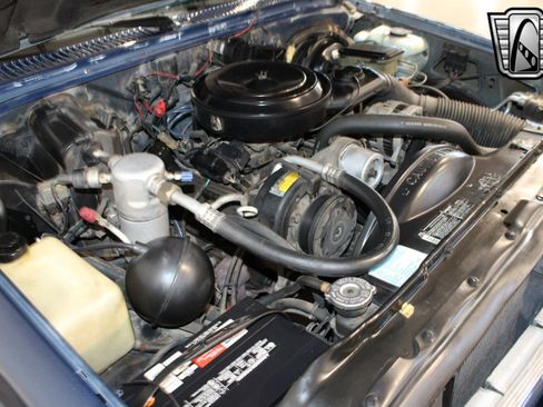 Used 1988 Chevrolet S10 Pickup 4WD image 27