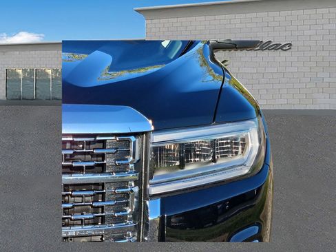 Used 2020 GMC Acadia Denali image 8