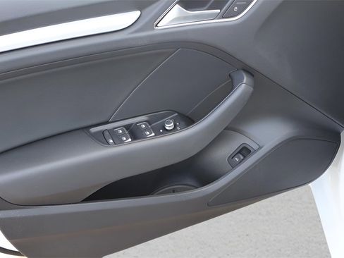 Used 2018 Audi A3 2.0T Premium w/ Convenience Package image 25