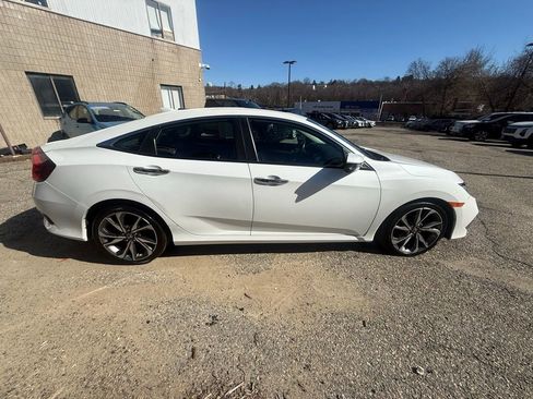 Used 2020 Honda Civic Touring image 8