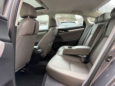Used 2017 Honda Civic Touring image 15