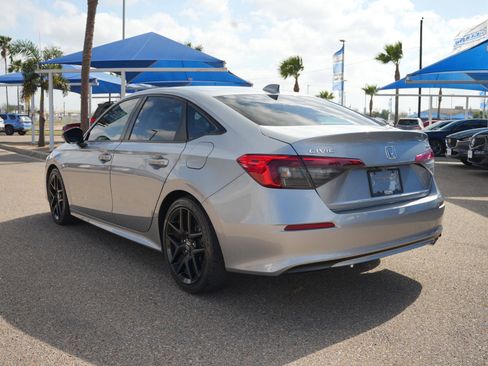 Used 2023 Honda Civic Sport image 9