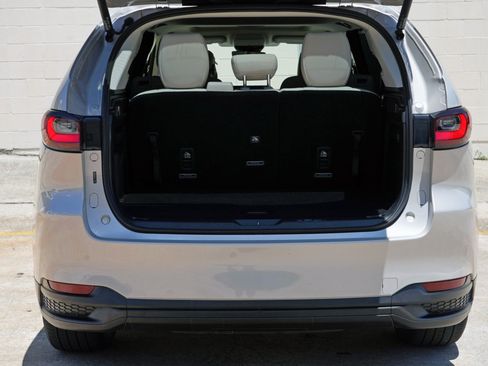 Used 2024 MAZDA CX-90 3.3 Turbo w/ Preferred Package AWD/4WD image 9